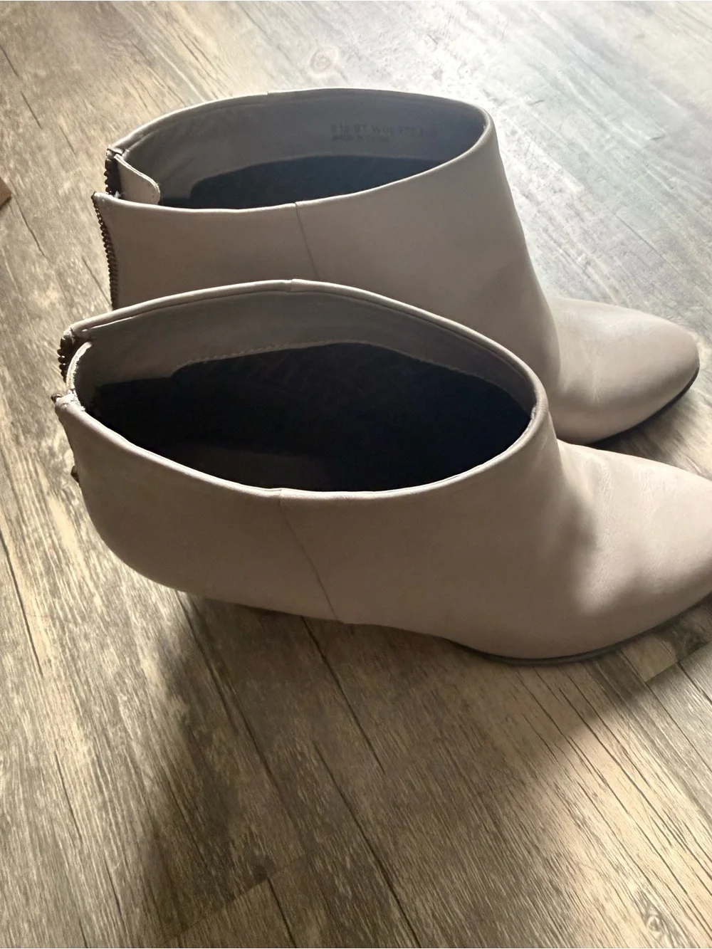 Cole Haan Women's Dey Taupe Leather Ankle Bootie with Stacked Heel 8.5